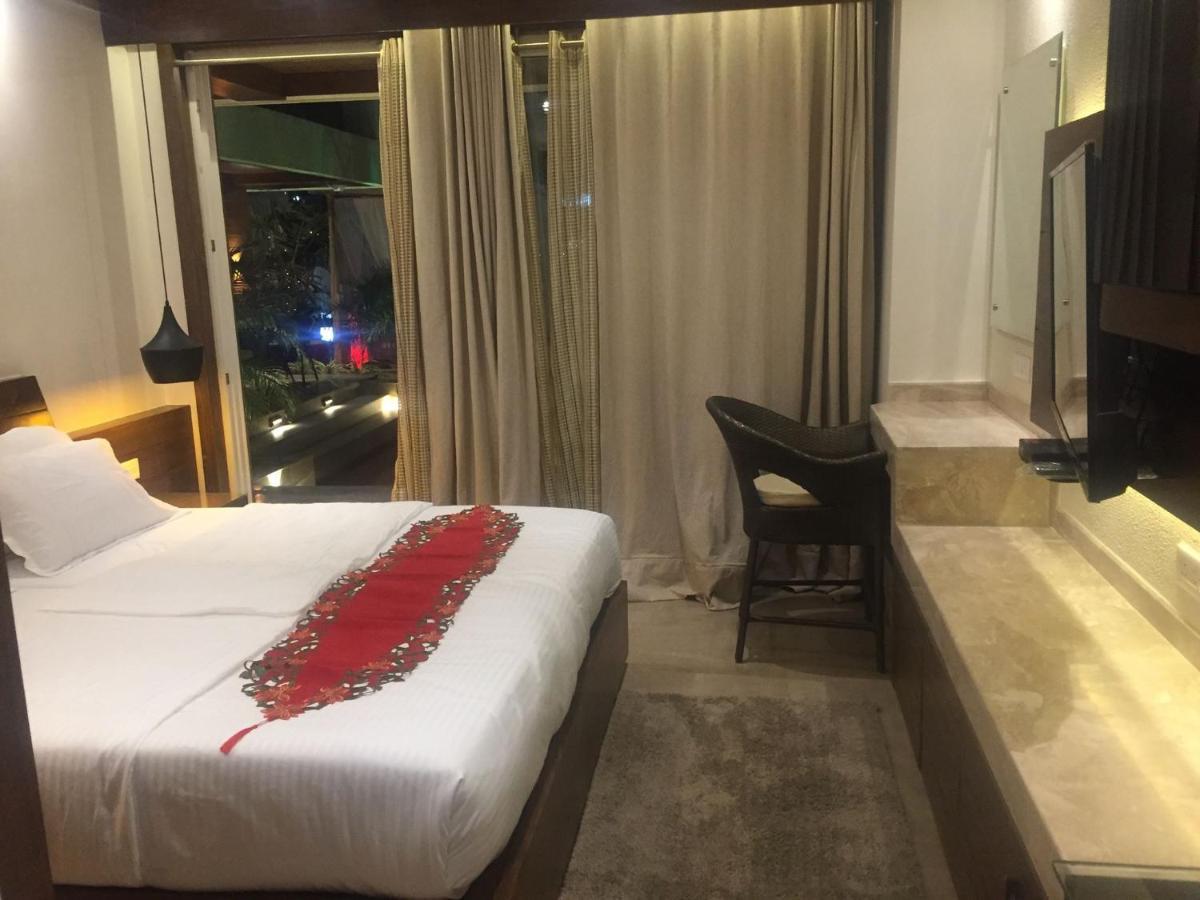 Shivers Oasis Luxury Boutique Resort 坎多林 外观 照片