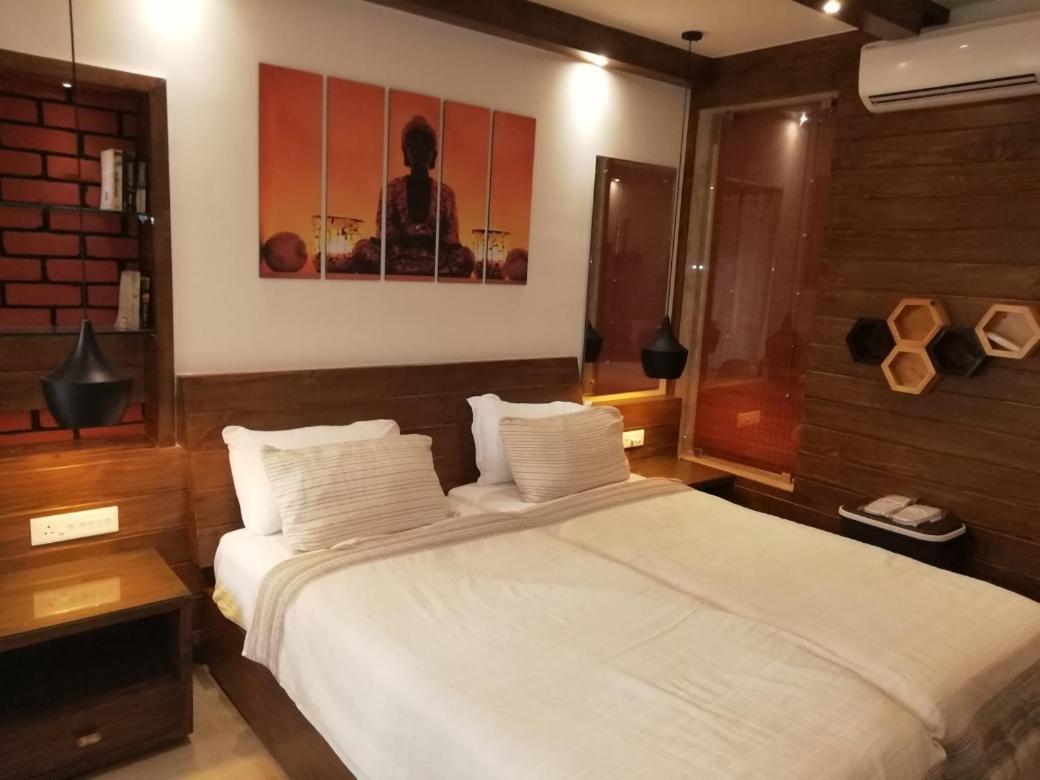 Shivers Oasis Luxury Boutique Resort 坎多林 外观 照片