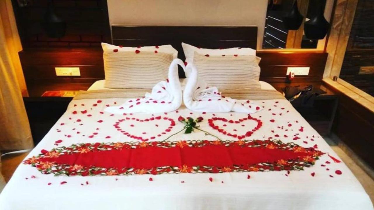 Shivers Oasis Luxury Boutique Resort 坎多林 外观 照片